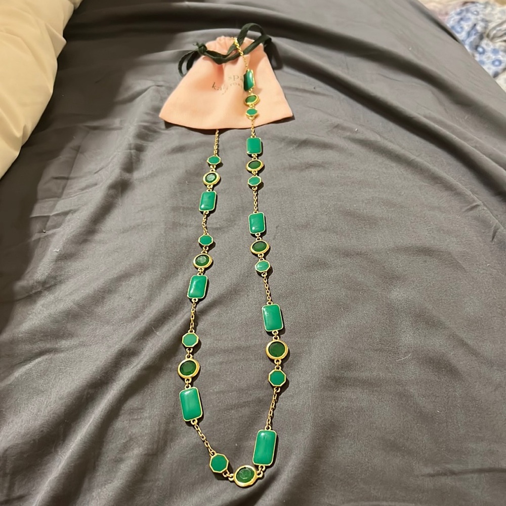 Kate Spade, green necklace, like new in pouch! Great gift.